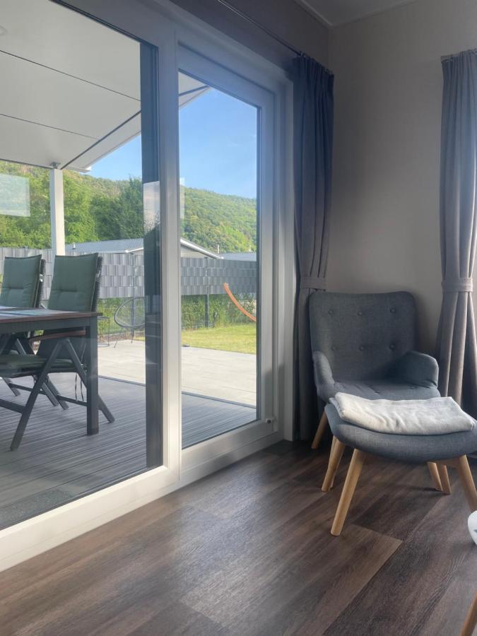 Ferienhaus Auszeit Am Guelser Moselbogen 20 In Koblenz コブレンツ エクステリア 写真